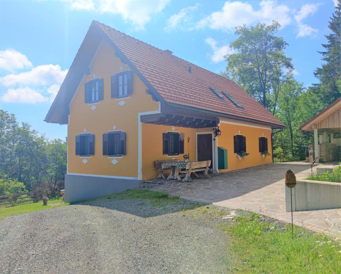 Die Hube Leutschach Luaran gambar